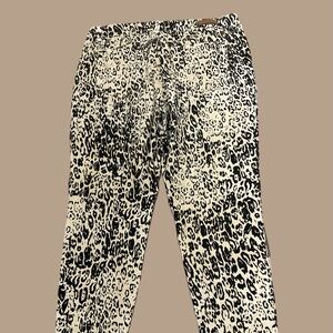 YMI's Royalty For Me Skinny Jeans Womens SZ 16 Animal Print Brown Tan